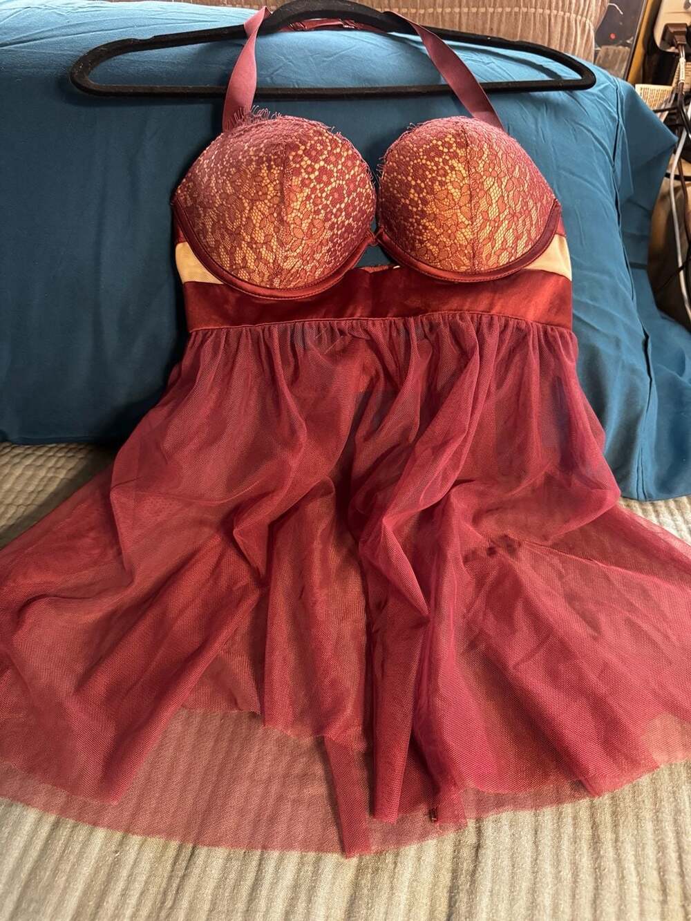 Victoria's Secret Wicked Satin Lace-Trim Slip Size 34C Maroon